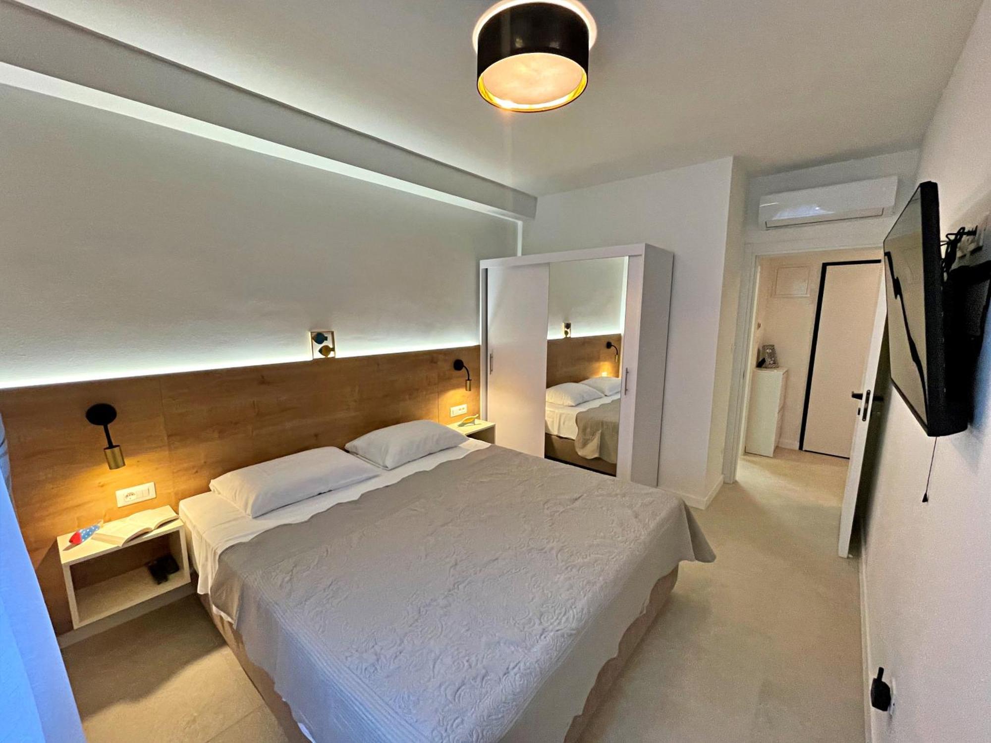 Villas Punta Silo - Luxury Apartments With Pool Экстерьер фото